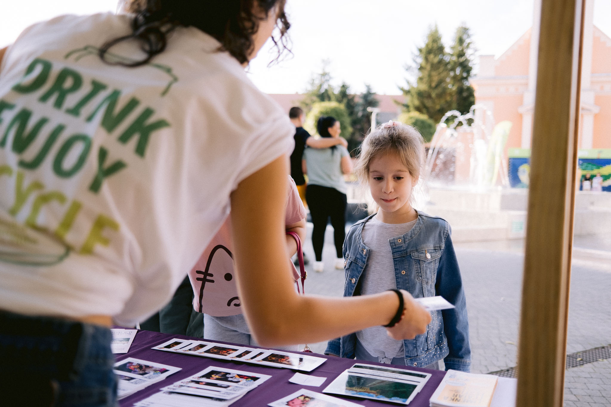 Šta sve mališani mogu da rade pred predstavu na „Limenka teatar festu“? 
